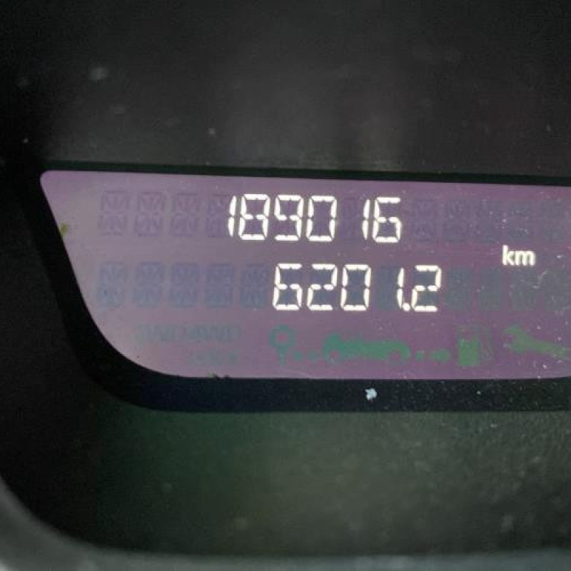 Bouchon de carburant RENAULT TRAFIC 3 COURT Photo n°14