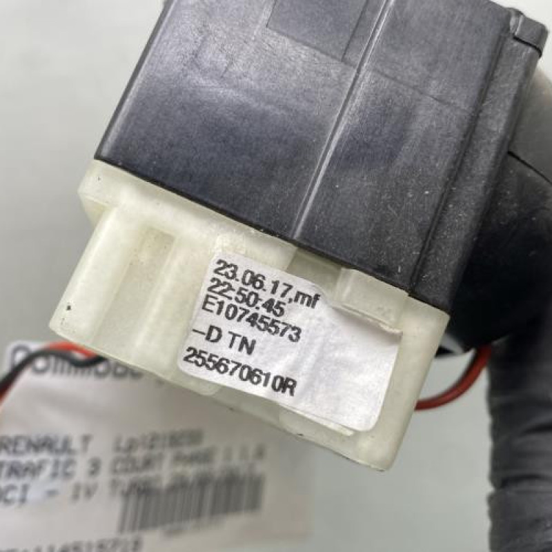 Commodo phare RENAULT TRAFIC 3 COURT Photo n°4