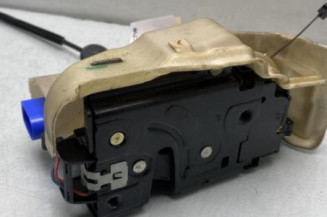 Serrure avant gauche VOLKSWAGEN GOLF 5 Photo n°1