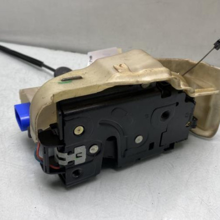 Serrure avant gauche VOLKSWAGEN GOLF 5 Photo n°1