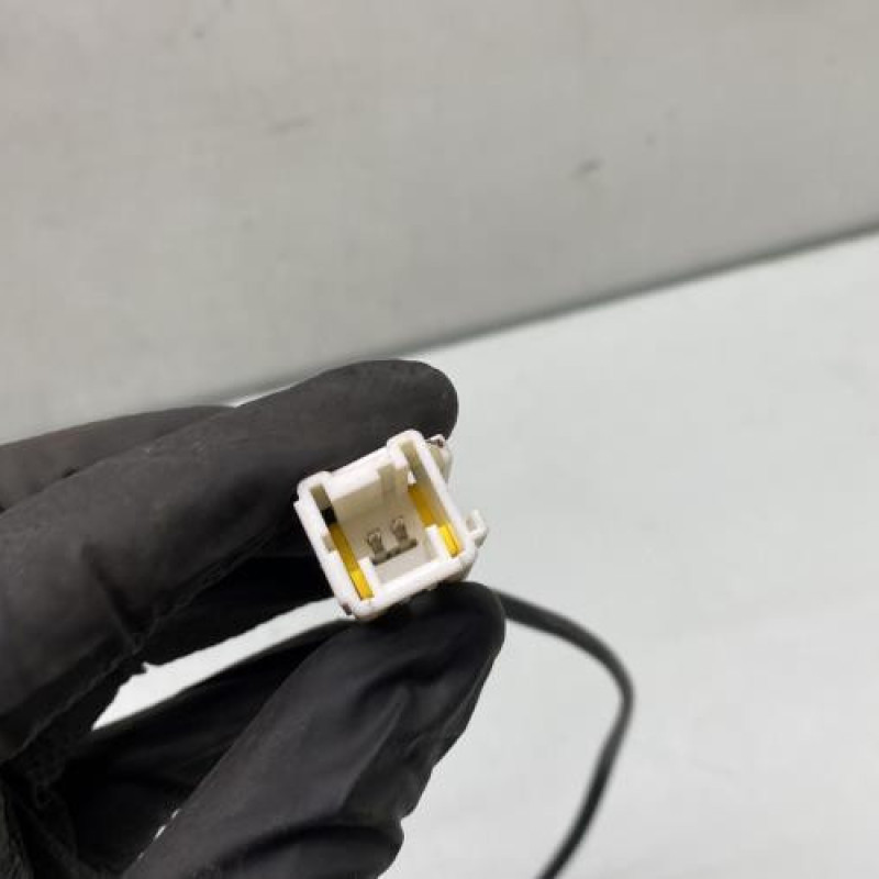 Attache ceinture avant gauche CITROEN DS3 Photo n°3