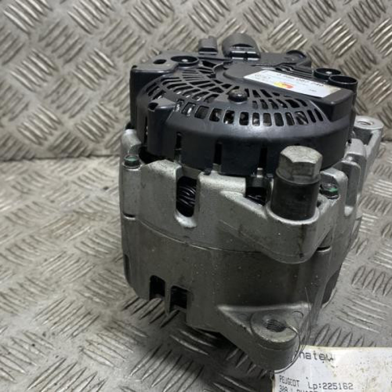 Alternateur PEUGEOT 308 1 Photo n°1