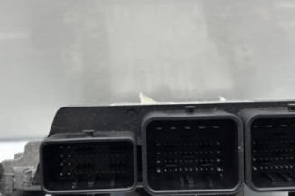 Calculateur moteur PEUGEOT 308 1