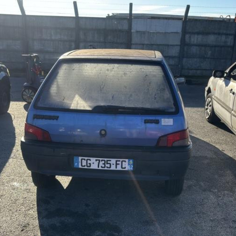 Serrure avant droit PEUGEOT 106 Photo n°7