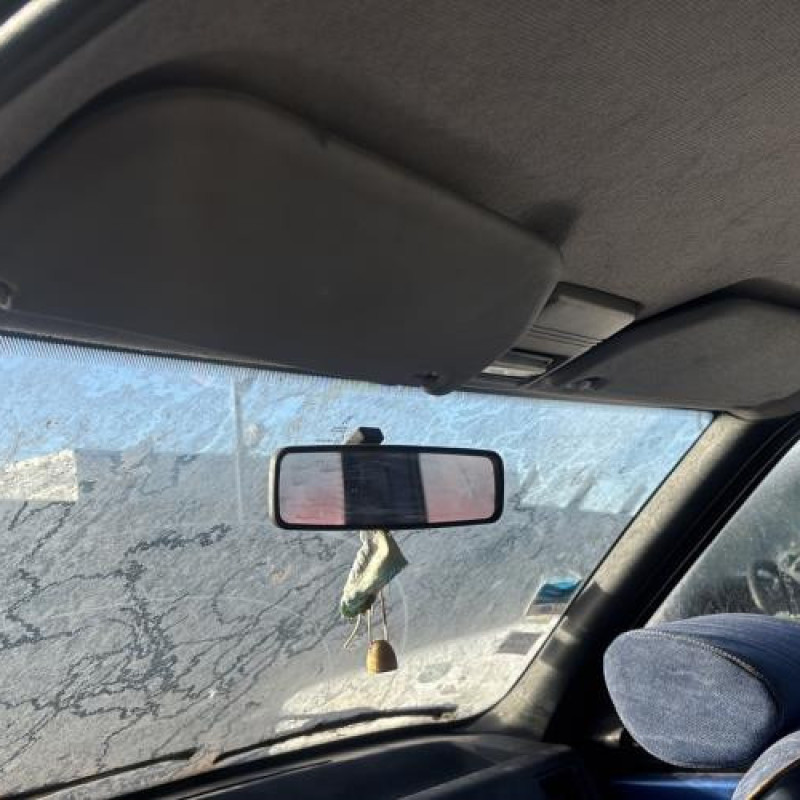 Serrure avant droit PEUGEOT 106 Photo n°16