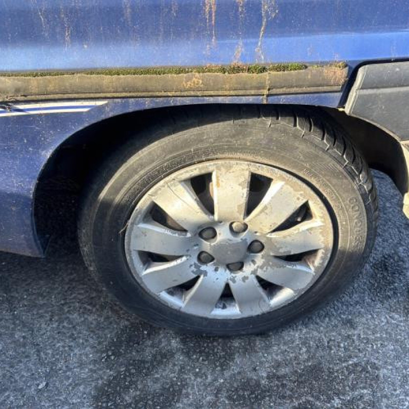 Serrure avant droit PEUGEOT 106 Photo n°17