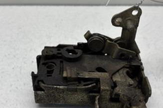 Serrure avant gauche PEUGEOT 106 Photo n°1