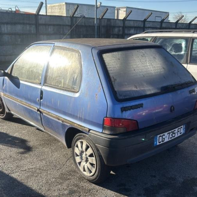 Serrure avant gauche PEUGEOT 106 Photo n°6