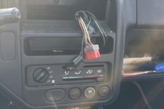 Serrure avant gauche PEUGEOT 106