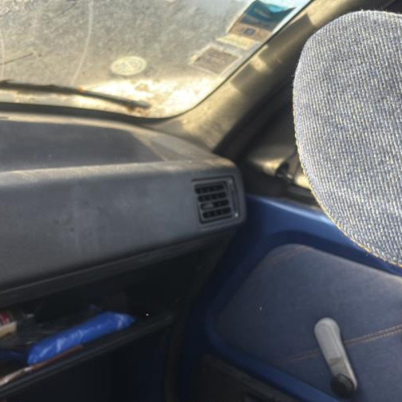 Serrure avant gauche PEUGEOT 106 Photo n°13