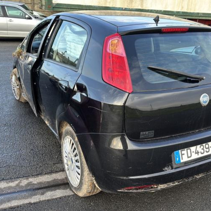 Serrure arriere droit FIAT GRANDE PUNTO Photo n°8