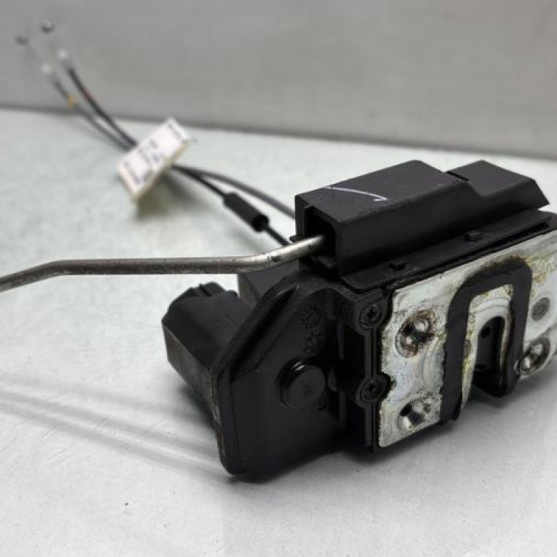 Serrure avant droit HYUNDAI I 10 1 Photo n°1