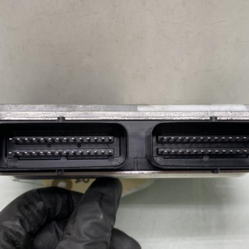 Calculateur moteur DACIA SANDERO 3 STEPWAY Photo n°3