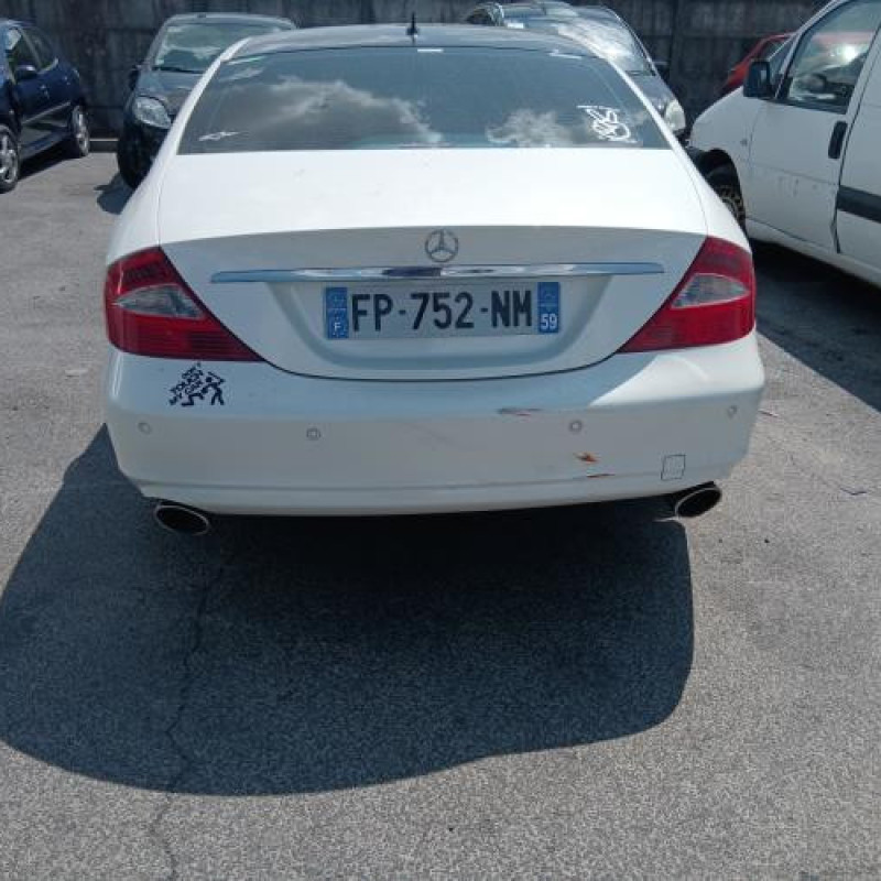 Essieu arriere MERCEDES CLASSE CLS 219 Photo n°8