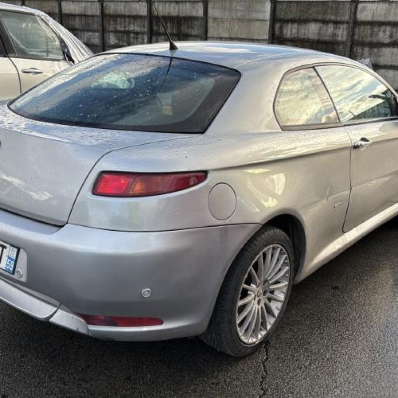 Moteur ALFA ROMEO GT Photo n°3