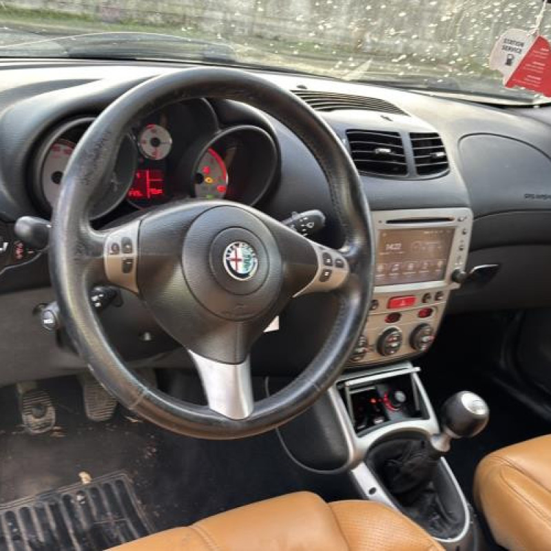 Moteur ALFA ROMEO GT Photo n°11