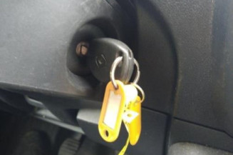 Calculateur moteur RENAULT MASTER 3