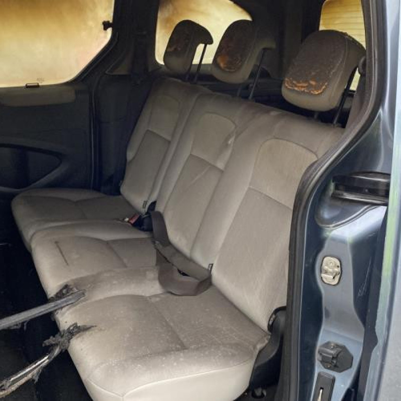 Essieu arriere PEUGEOT PARTNER 2 Photo n°16