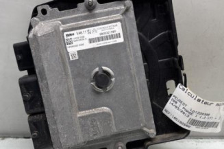 Calculateur moteur PEUGEOT 208 1 Photo n°1