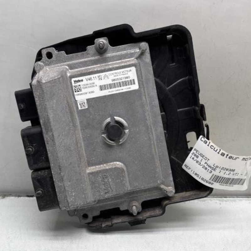 Calculateur moteur PEUGEOT 208 1 Photo n°1