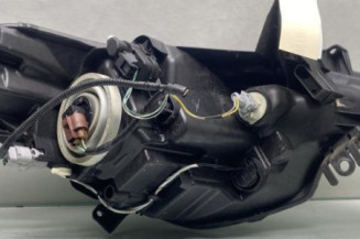 Optique avant principal gauche (feux)(phare) PEUGEOT 108