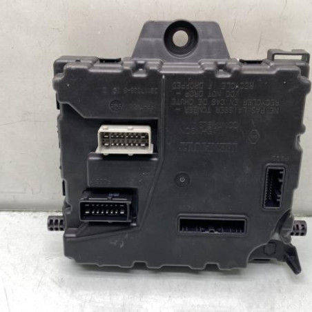 Boitier UCH RENAULT MASTER 3 Photo n°1