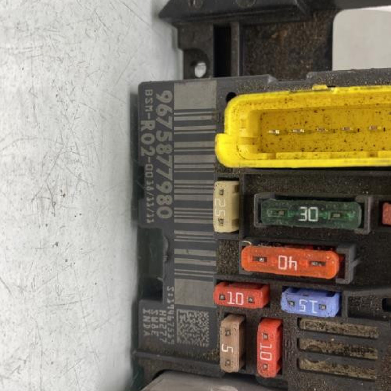 Boitier servitude moteur (BSM) CITROEN C5 2 Photo n°2