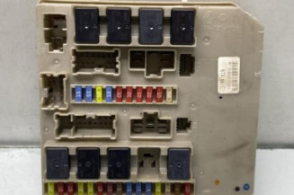 Boitier UPC RENAULT MODUS Photo n°1