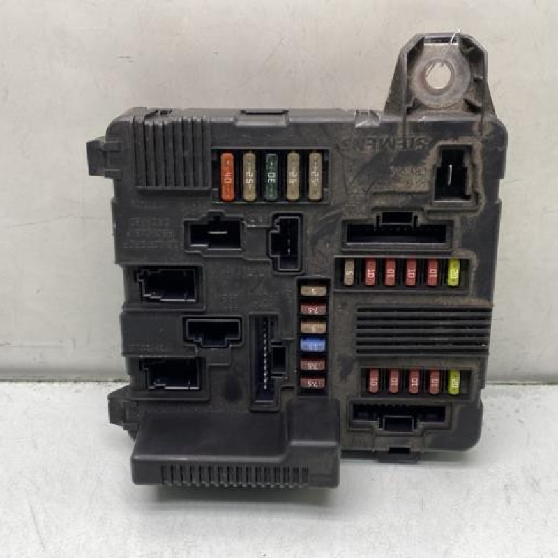 Boitier UPC RENAULT MEGANE 2 Photo n°1