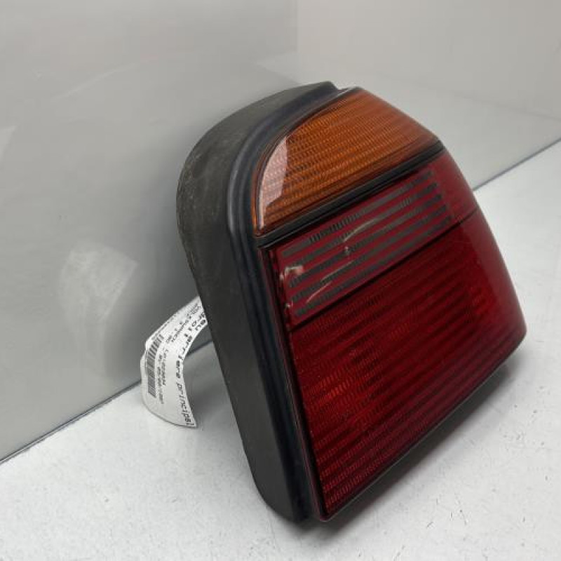 Feu arriere principal droit (feux) VOLKSWAGEN GOLF 3 Photo n°3