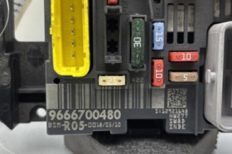 Boitier servitude moteur (BSM) PEUGEOT 308 1