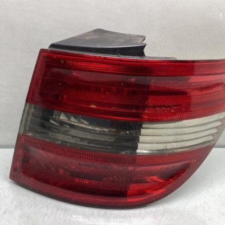 Feu arriere principal droit (feux) MERCEDES CLASSE B 245 Photo n°1