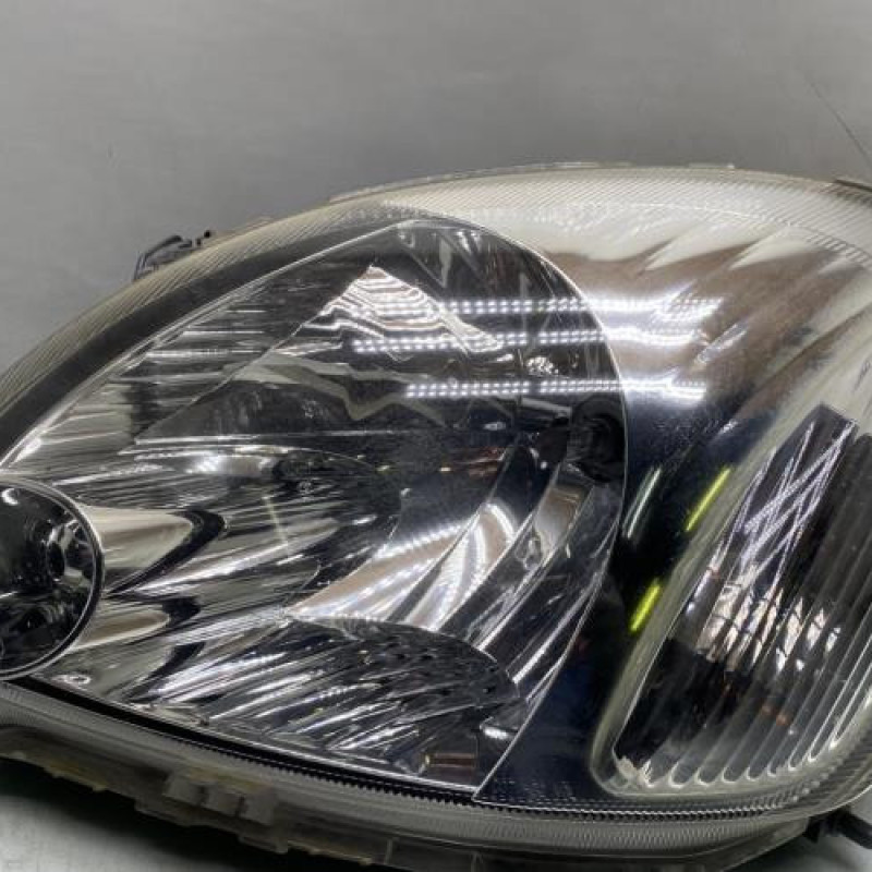 Optique avant principal gauche (feux)(phare) TOYOTA YARIS 1 Photo n°1