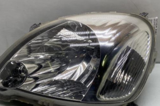 Optique avant principal gauche (feux)(phare) TOYOTA YARIS 1