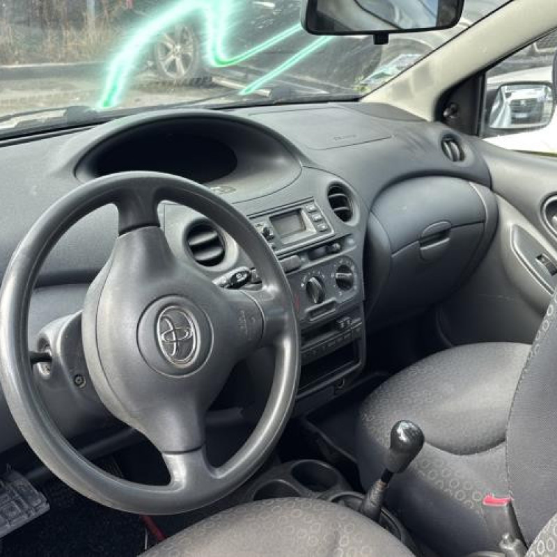 Optique avant principal gauche (feux)(phare) TOYOTA YARIS 1 Photo n°19