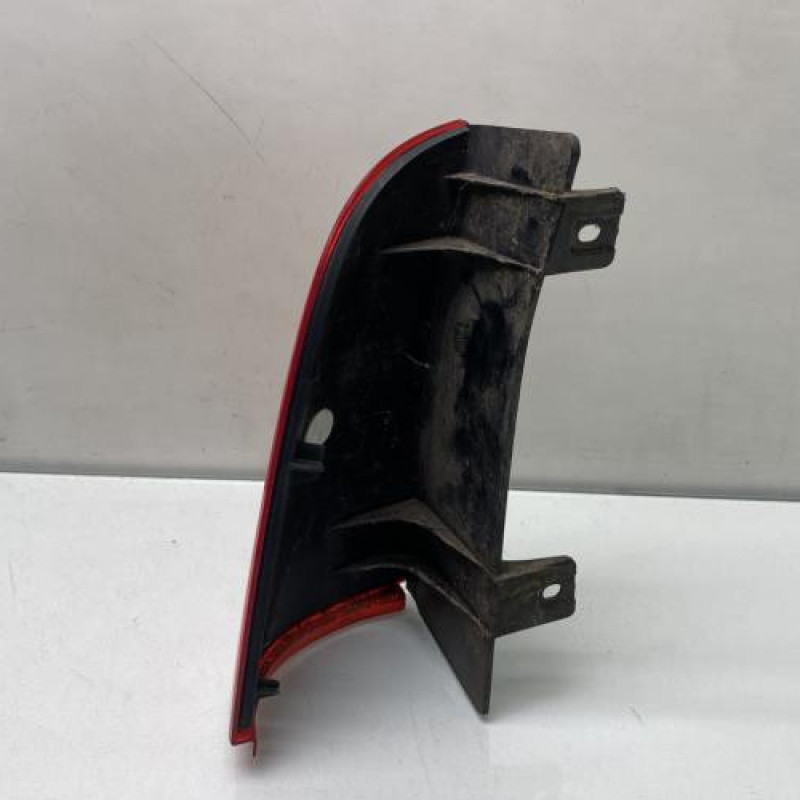 Feu factice arriere droit MERCEDES VITO 639 Photo n°2