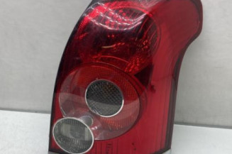 Feu arriere principal droit (feux) TOYOTA AVENSIS 2 Photo n°1