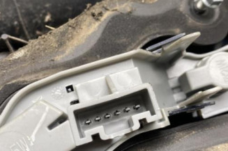 Feu arriere principal droit (feux) TOYOTA AVENSIS 2