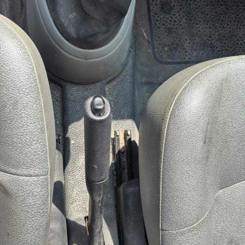 Pare choc avant RENAULT KANGOO 1 Photo n°19