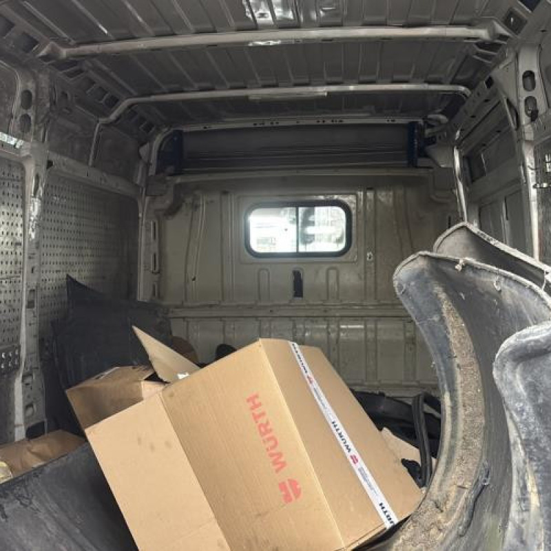 Crosse arriere droit PEUGEOT BOXER 3 Photo n°18