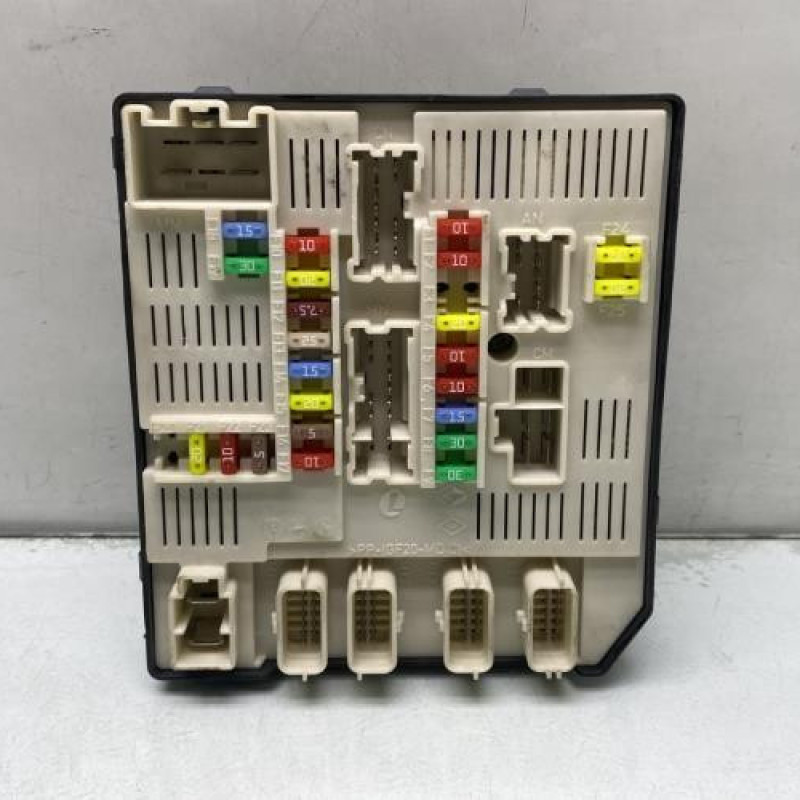 Boitier USM  RENAULT MEGANE 3 Photo n°1