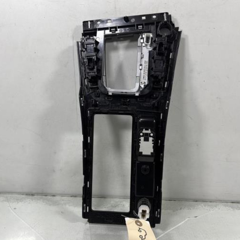 Console central (interieur plastique) VOLKSWAGEN GOLF 7 Photo n°4