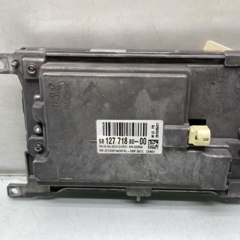 Ecran GPS DS DS5 Photo n°2