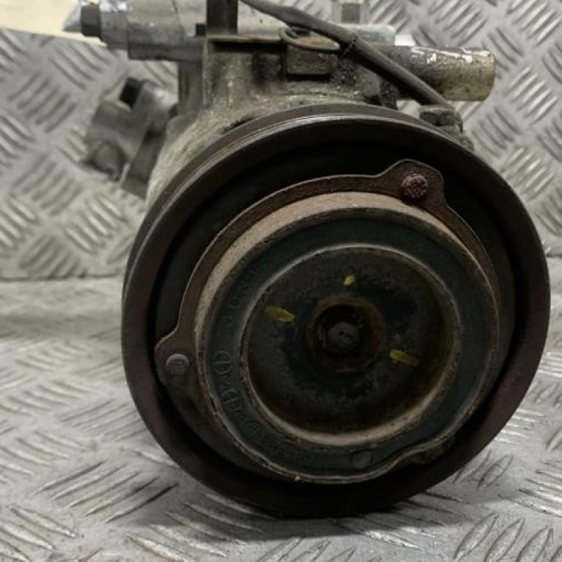 Compresseur clim KIA RIO 2 Photo n°2