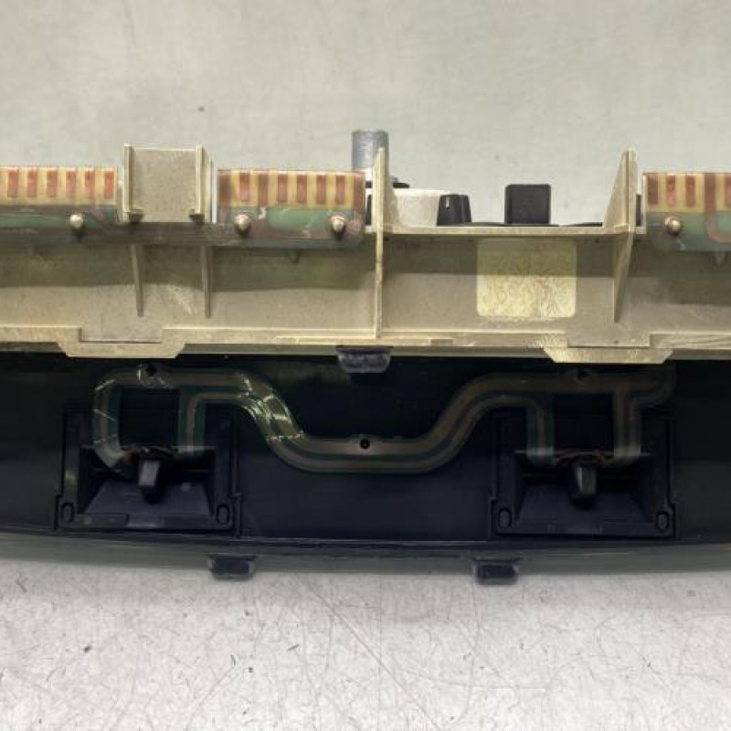 Compteur PEUGEOT 205 Photo n°2