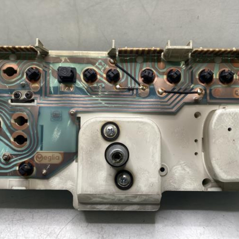 Compteur PEUGEOT 205 Photo n°3