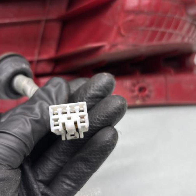 Feu arriere principal droit (feux) HYUNDAI I 10 1 Photo n°3