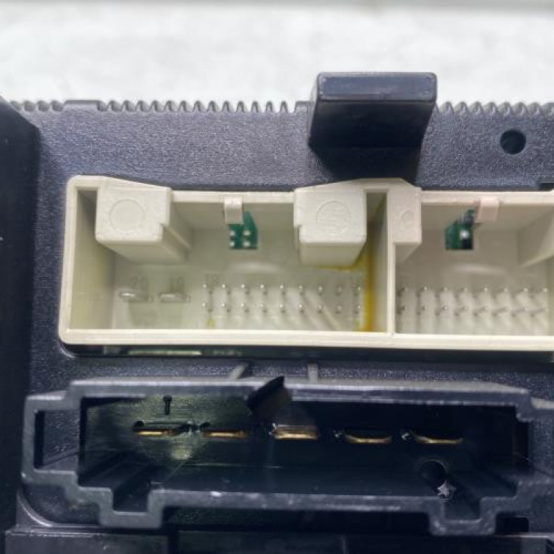 Commande chauffage VOLKSWAGEN CADDY 3 Photo n°4