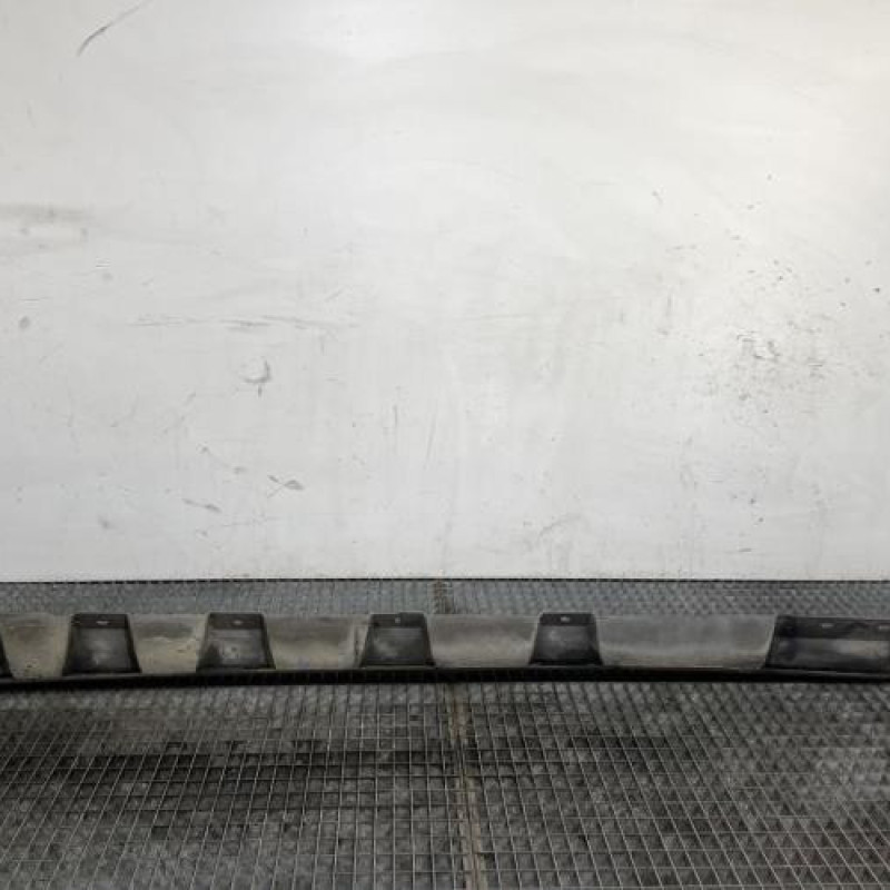 Bas de caisse droit PEUGEOT 106 Photo n°1