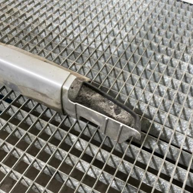 Bas de caisse droit PEUGEOT 106 Photo n°4